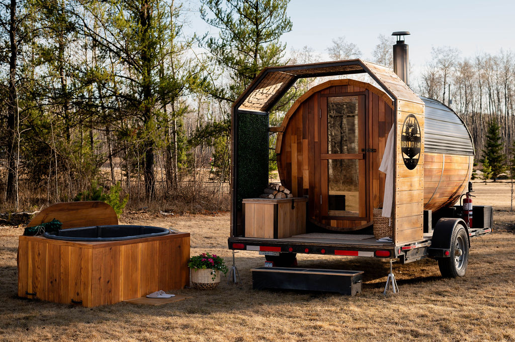 dark barrel saunas | mobile saunas near me | sauna rental | health wellness | date night | Cold plunge